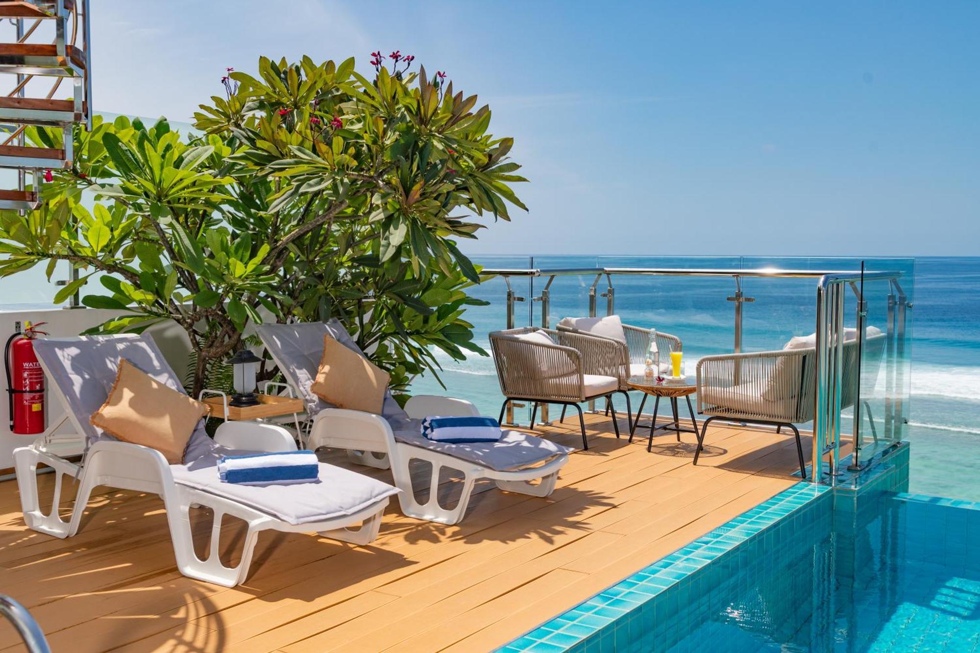 Blue Sky Beach Hulhumale Exterior photo